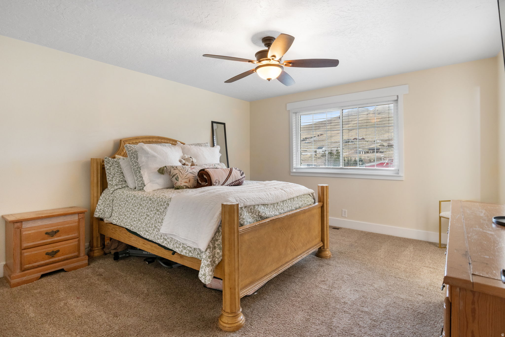 14715 S ROSE CANYON RD