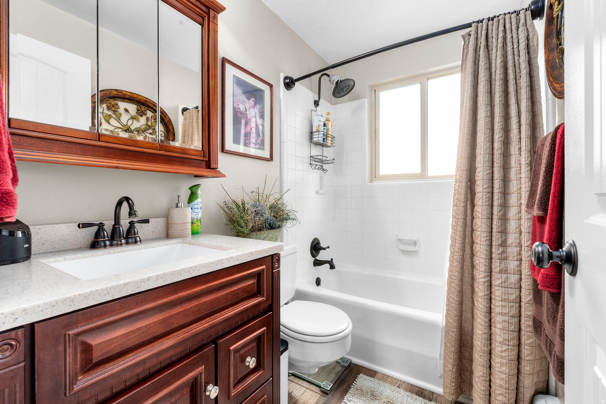 835 E CANYON BREEZE LN