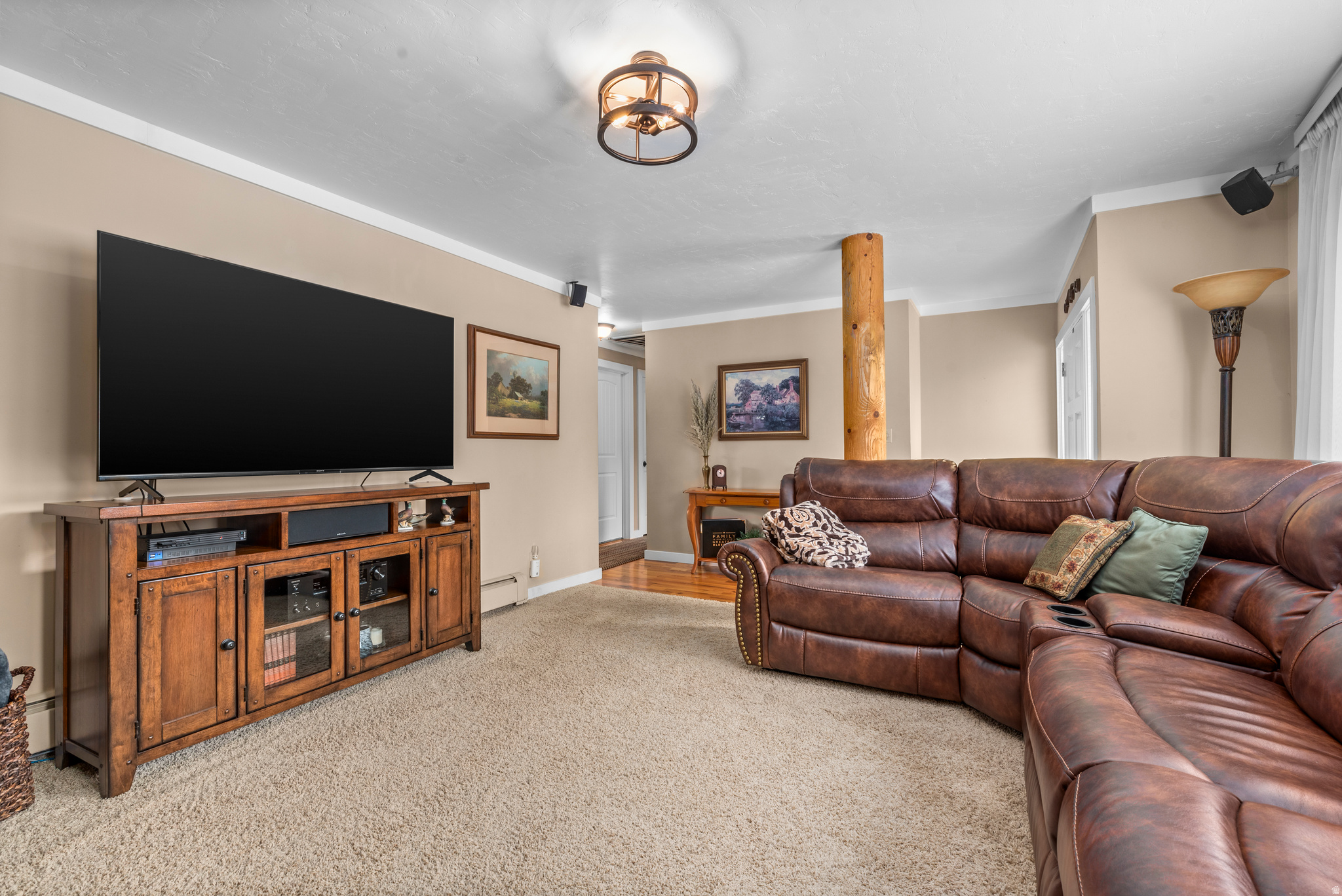 835 E CANYON BREEZE LN