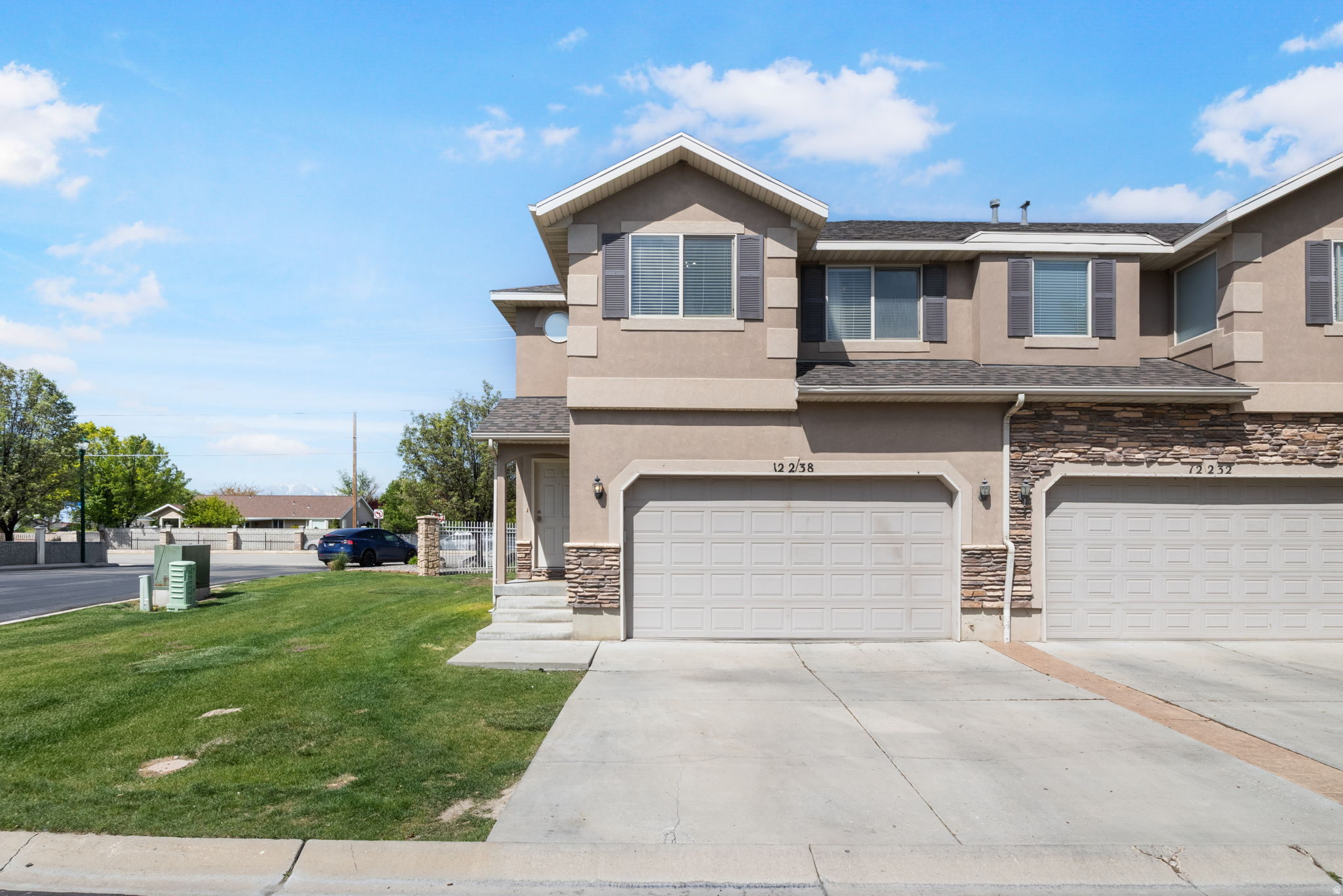 12238 S MADISON VIEW DR