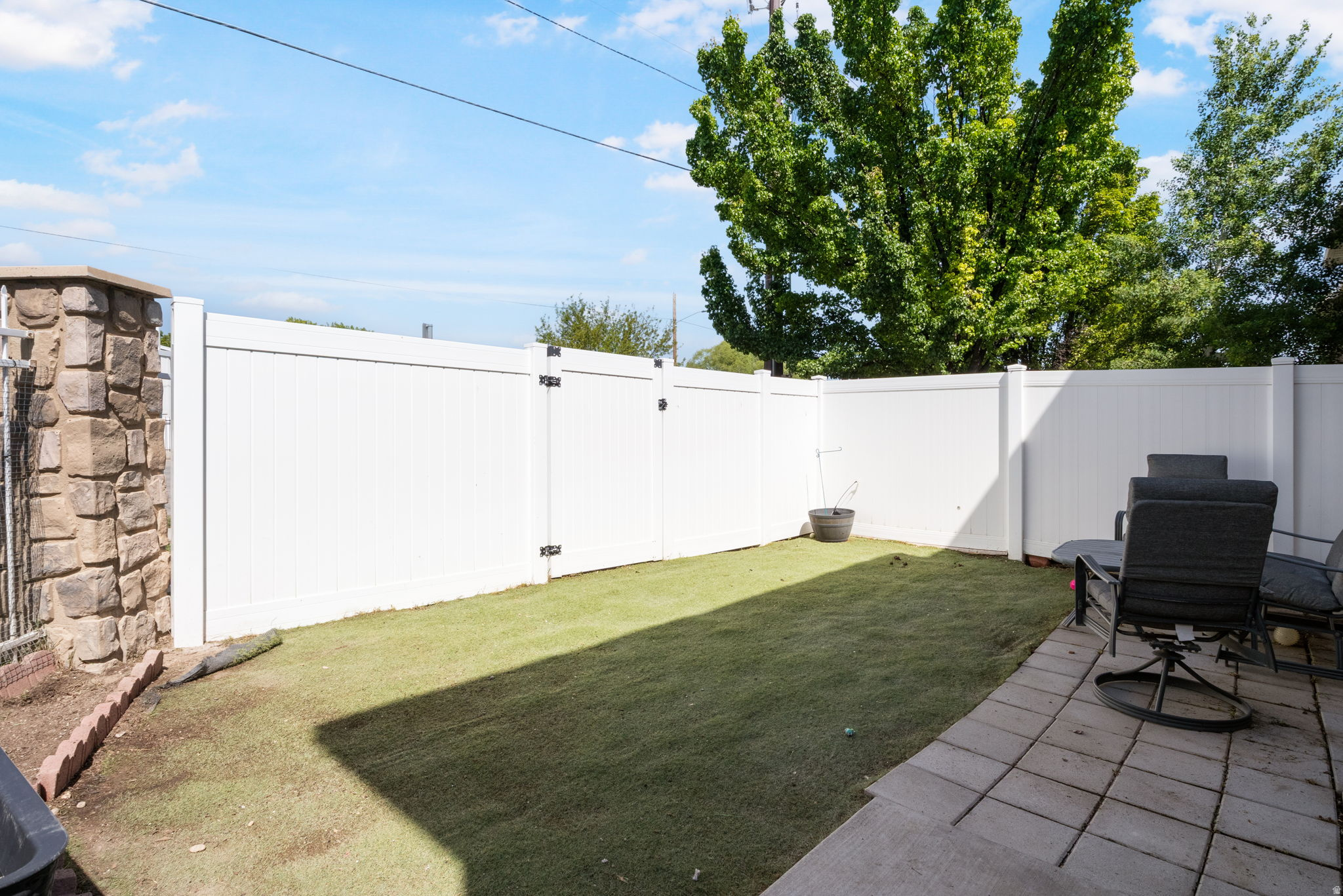 12238 S MADISON VIEW DR