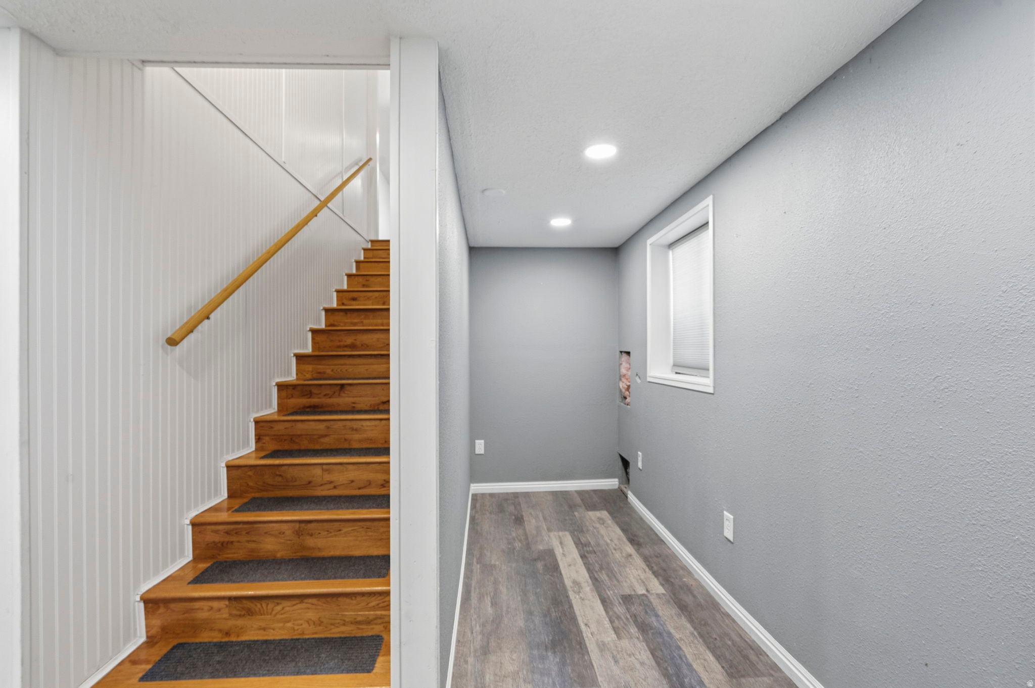 1438 N TRINNAMAN LN