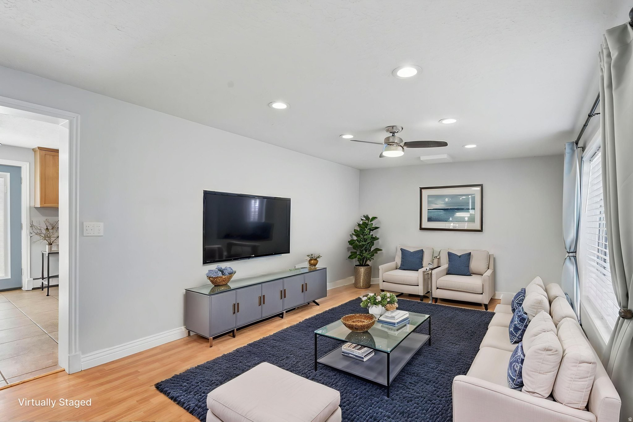 1438 N TRINNAMAN LN