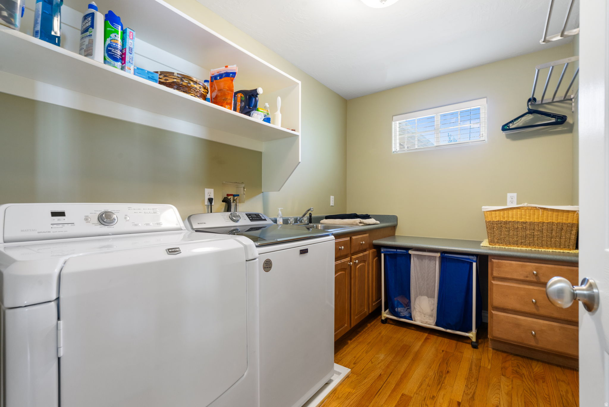313 E GOLDEN PHEASANT DR