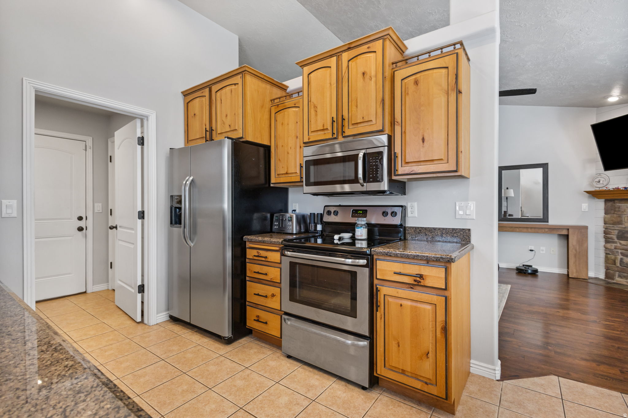 13306 CEDAR PARK DR