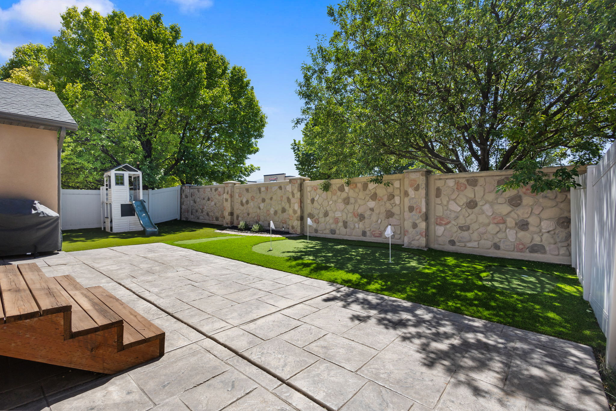 13306 CEDAR PARK DR