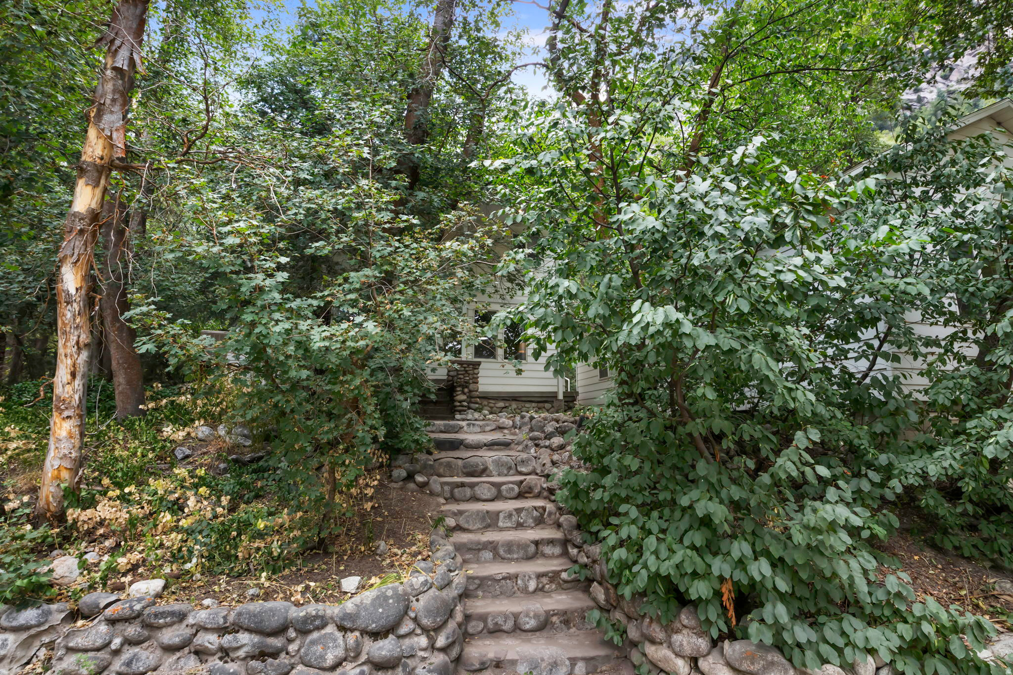 5004 E WASATCH RESORT RD