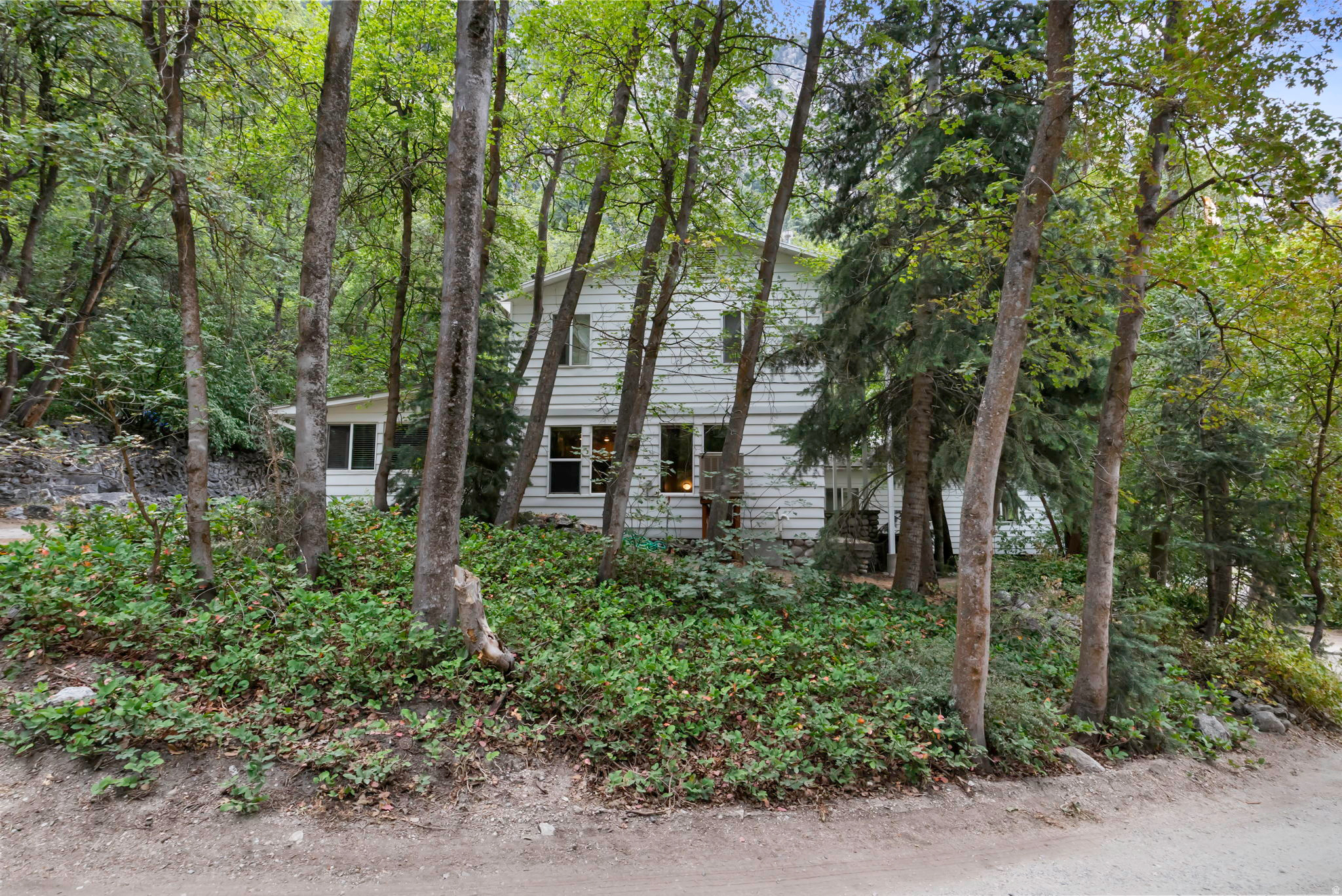 5004 E WASATCH RESORT RD
