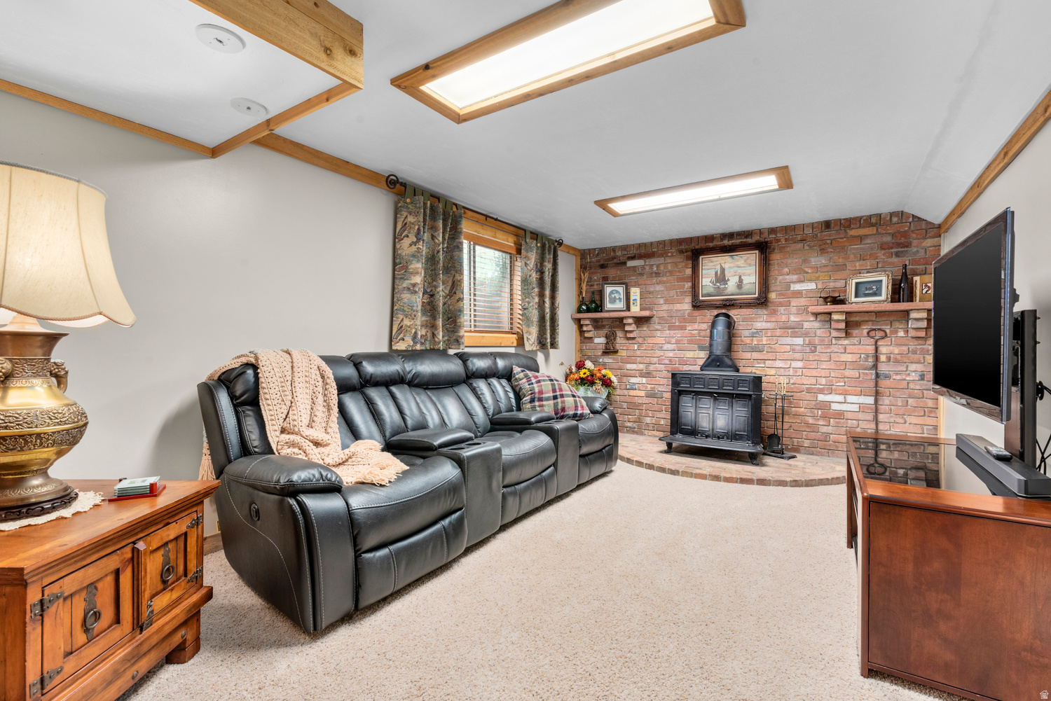 835 E CANYON BREEZE LN