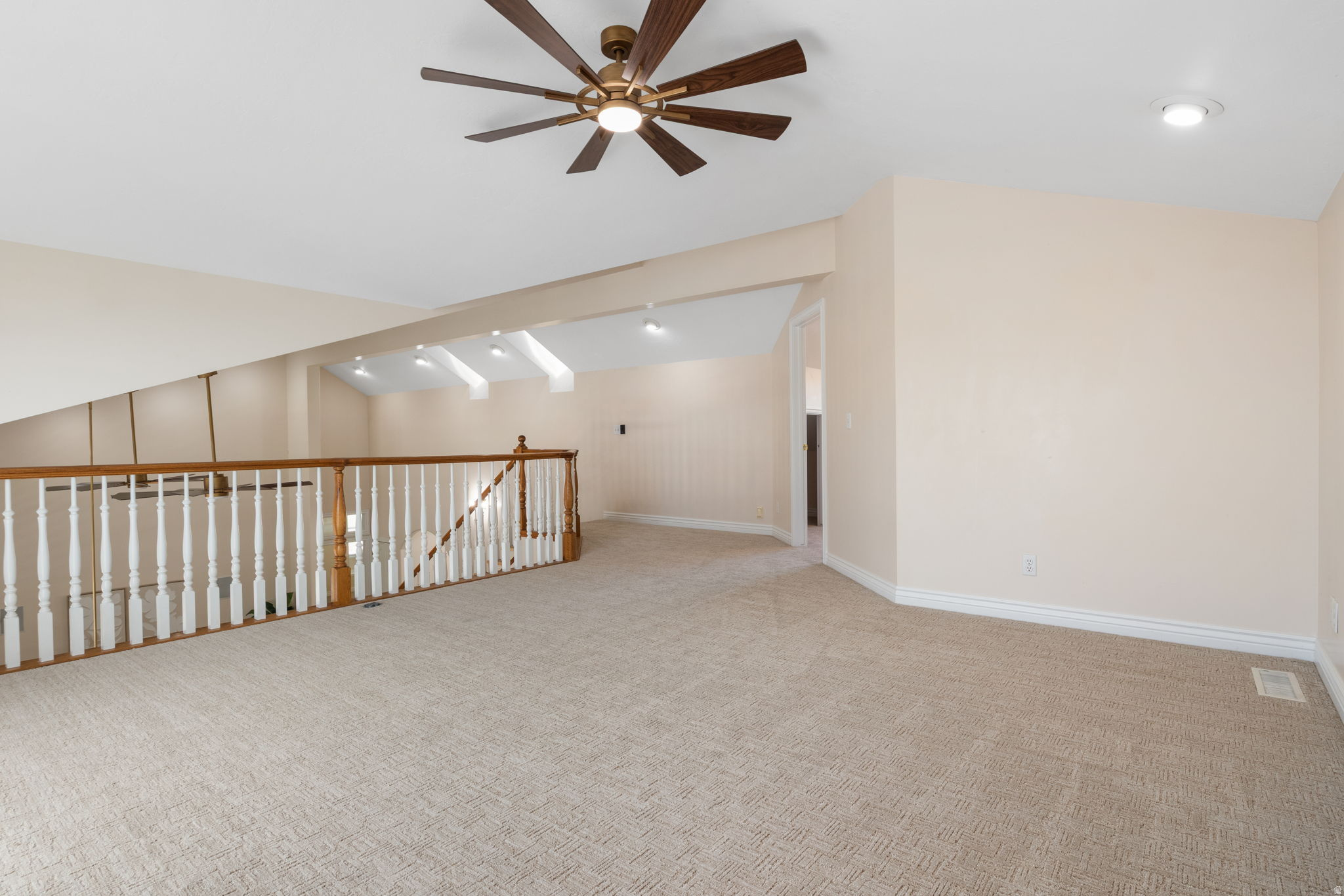 13920 CROMWELL LN