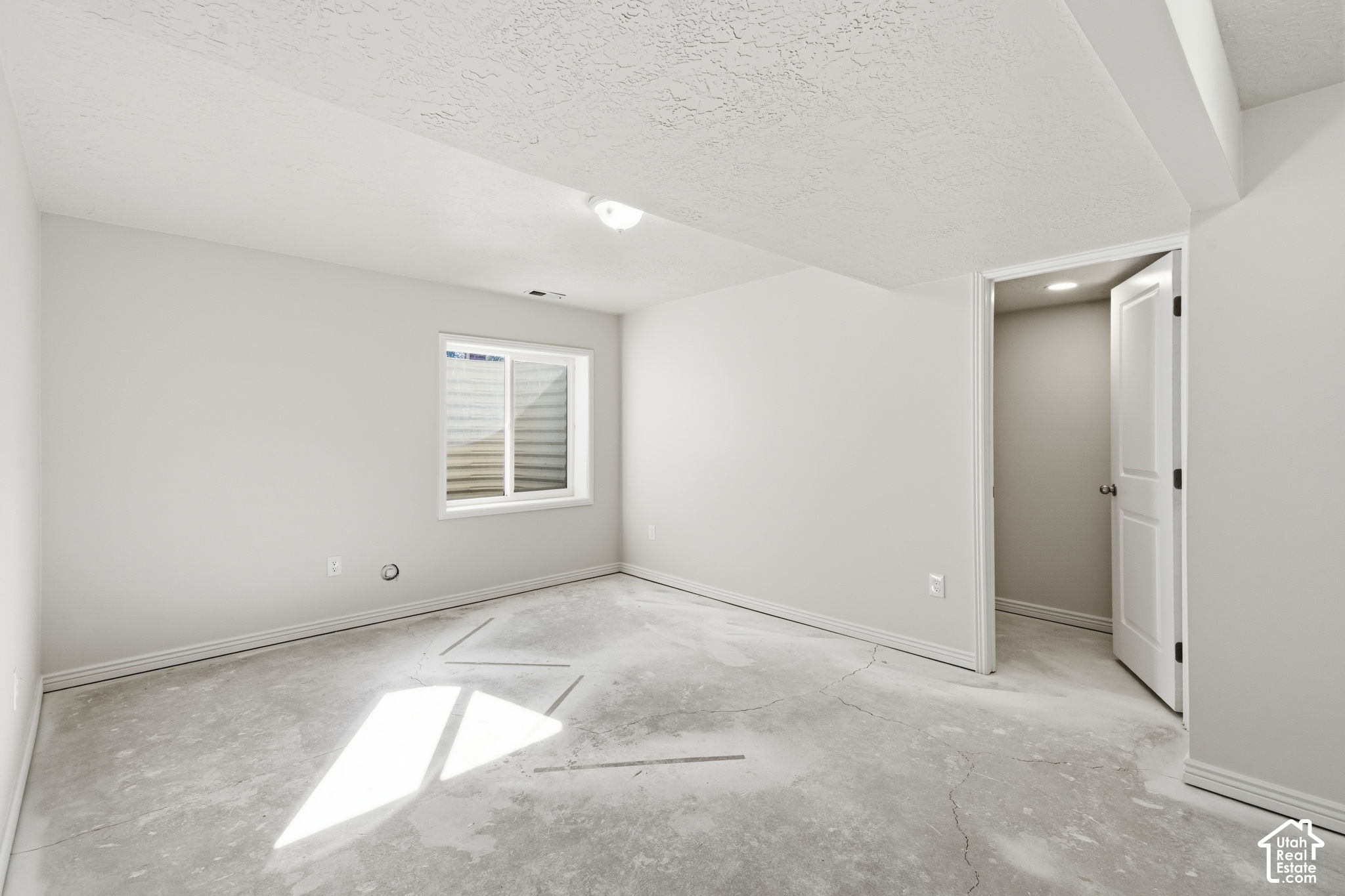 8067 S STATION LANDING WAY