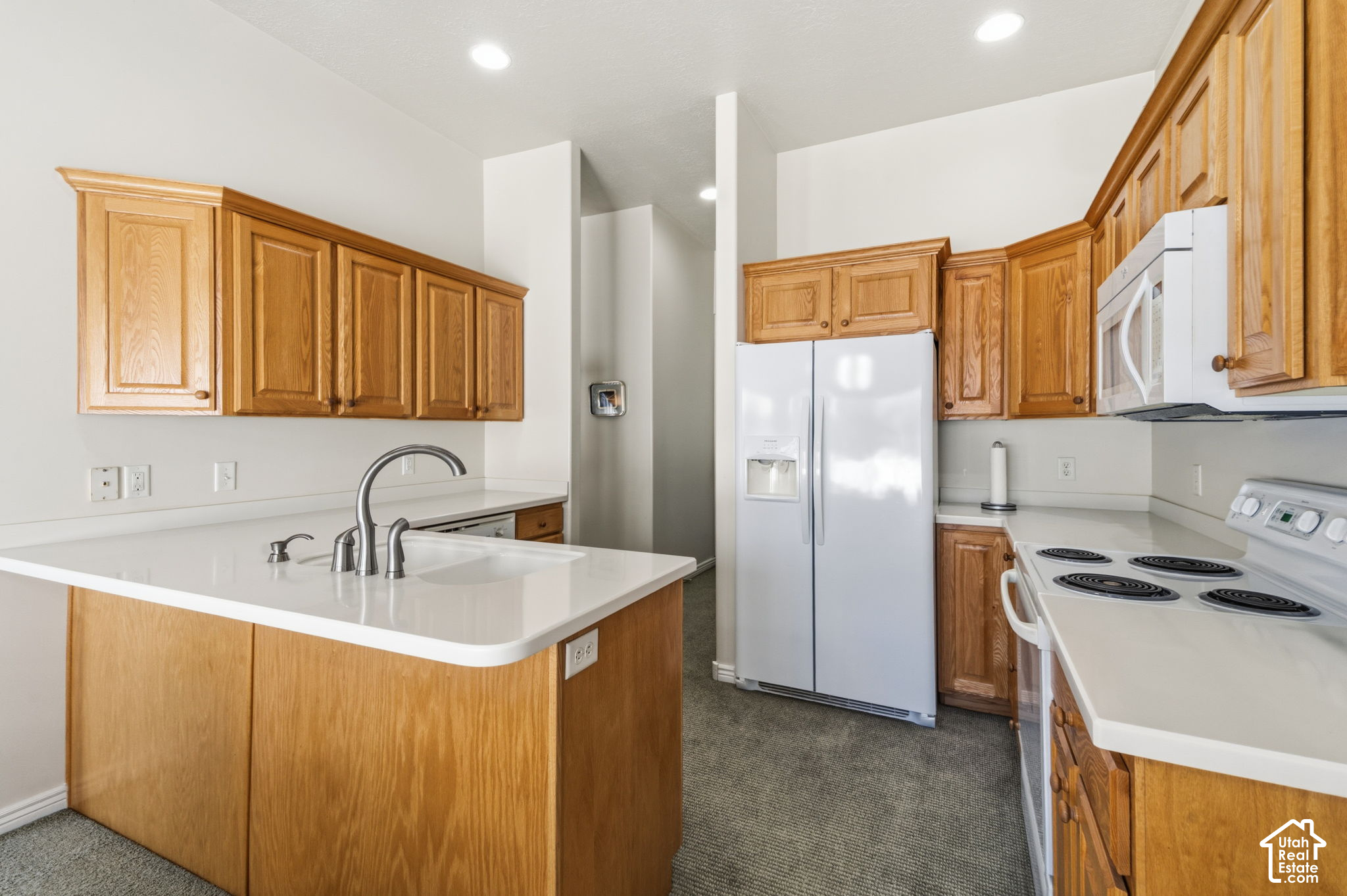 8067 S STATION LANDING WAY