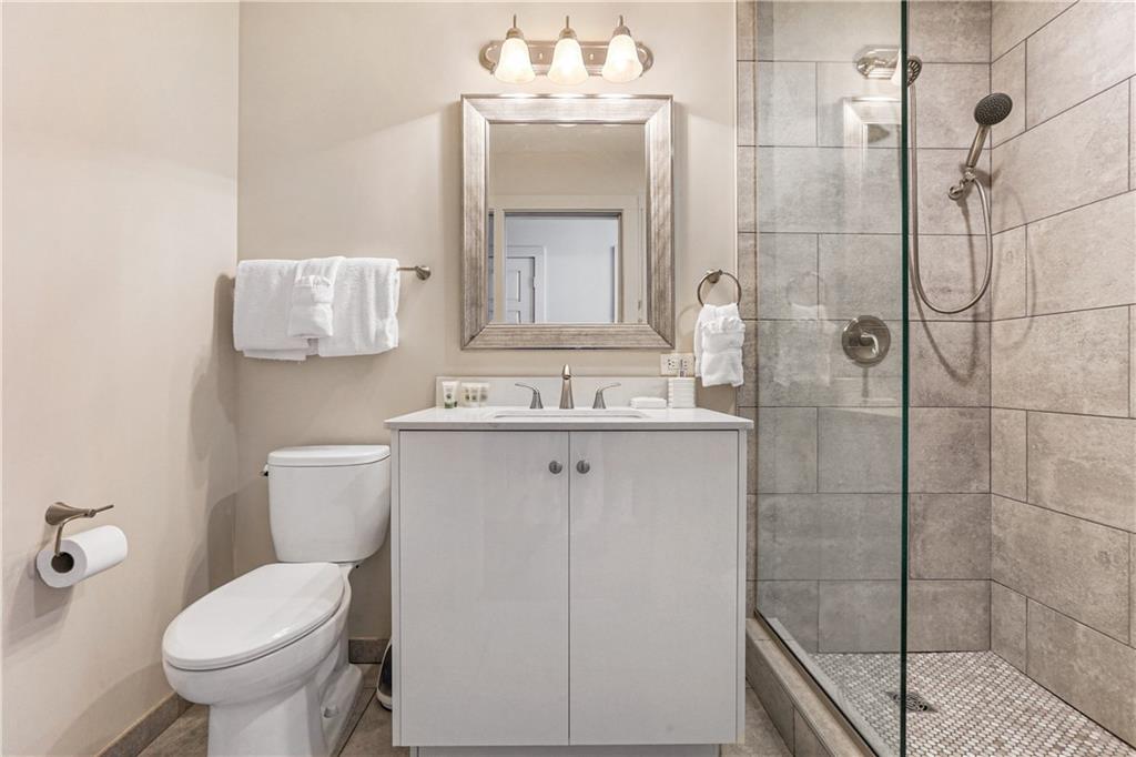 1111 TULANE Avenue 604