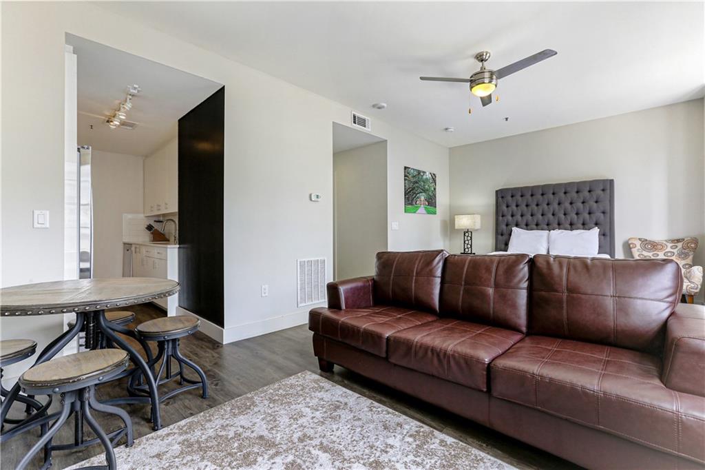 1111 TULANE Avenue 604