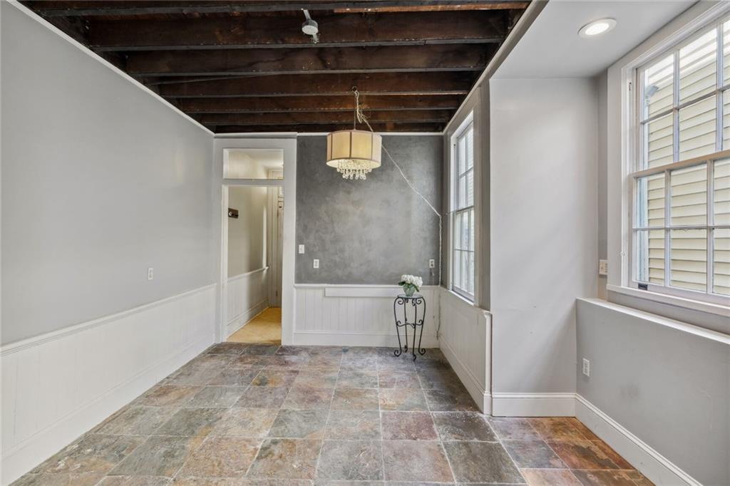 2425 CONSTANCE Street 2