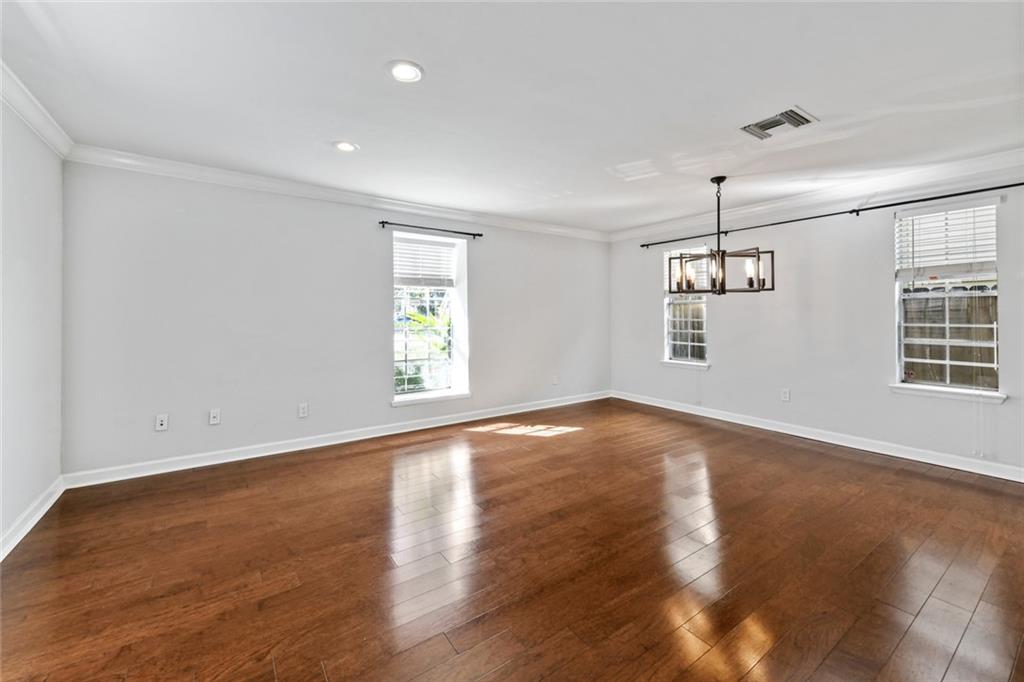 835 LOUISIANA Avenue A