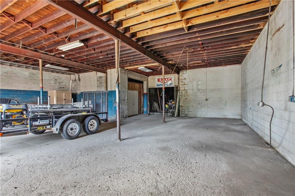 1514 S NORMAN C FRANCIS Parkway