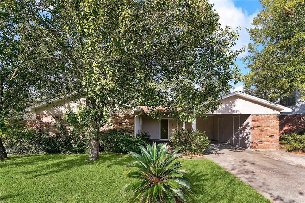 1559 RIDGECREST Drive