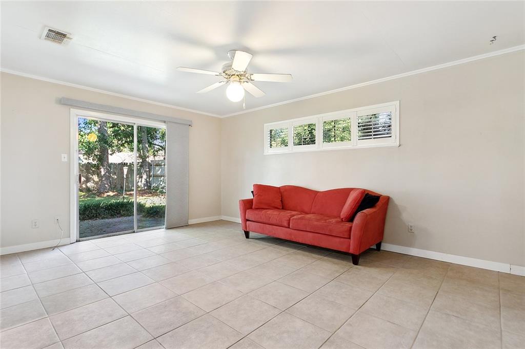 1559 RIDGECREST Drive
