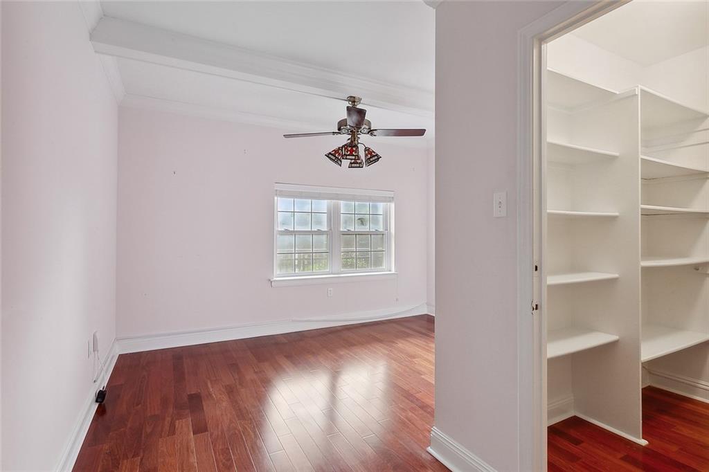 1750 ST CHARLES Avenue 240