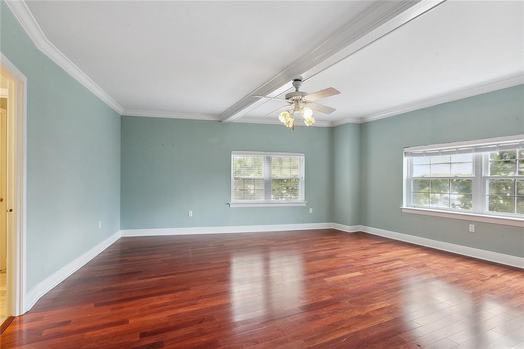 1750 ST CHARLES Avenue 240