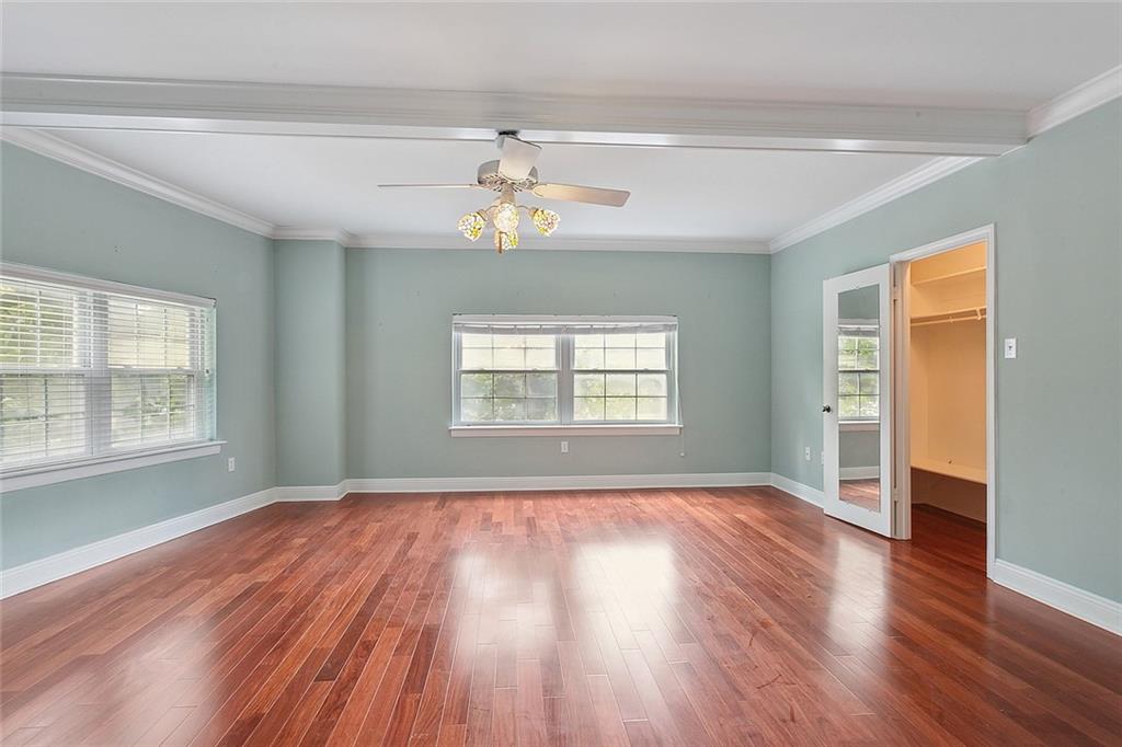 1750 ST CHARLES Avenue 240