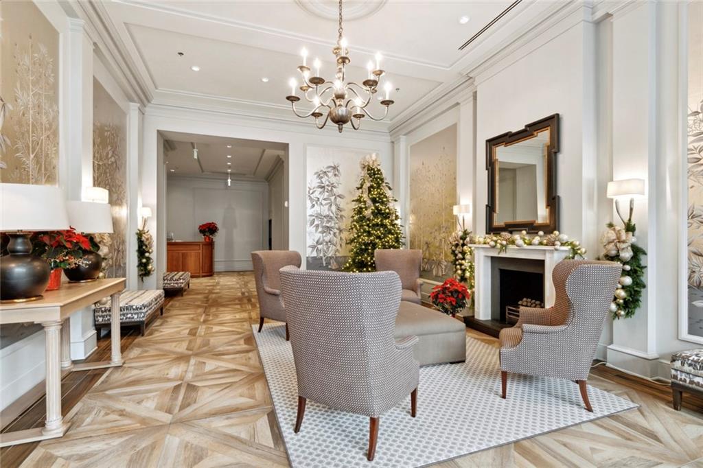 700 MAGAZINE Street 417