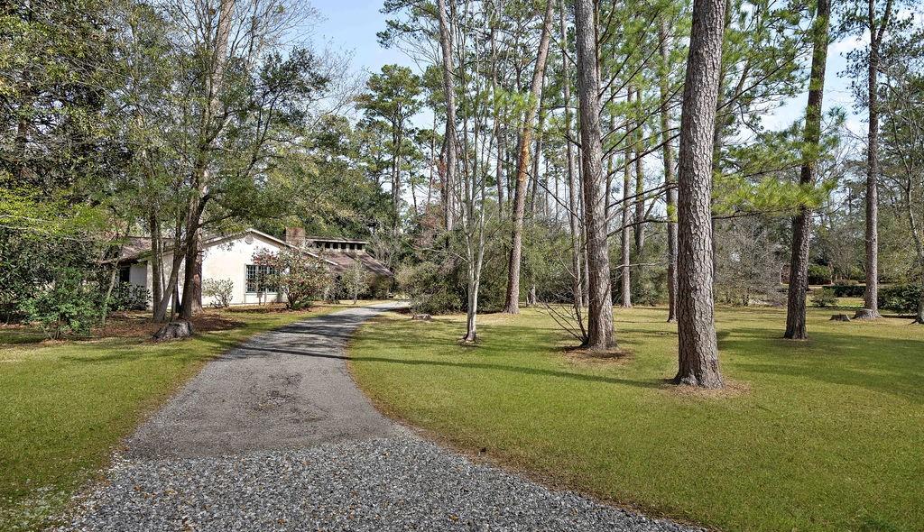 108 SOUTH Drive