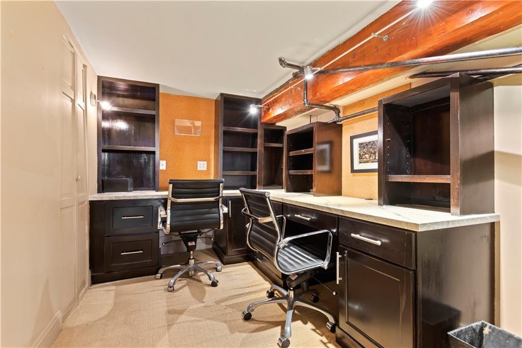 920 POEYFARRE Street 171