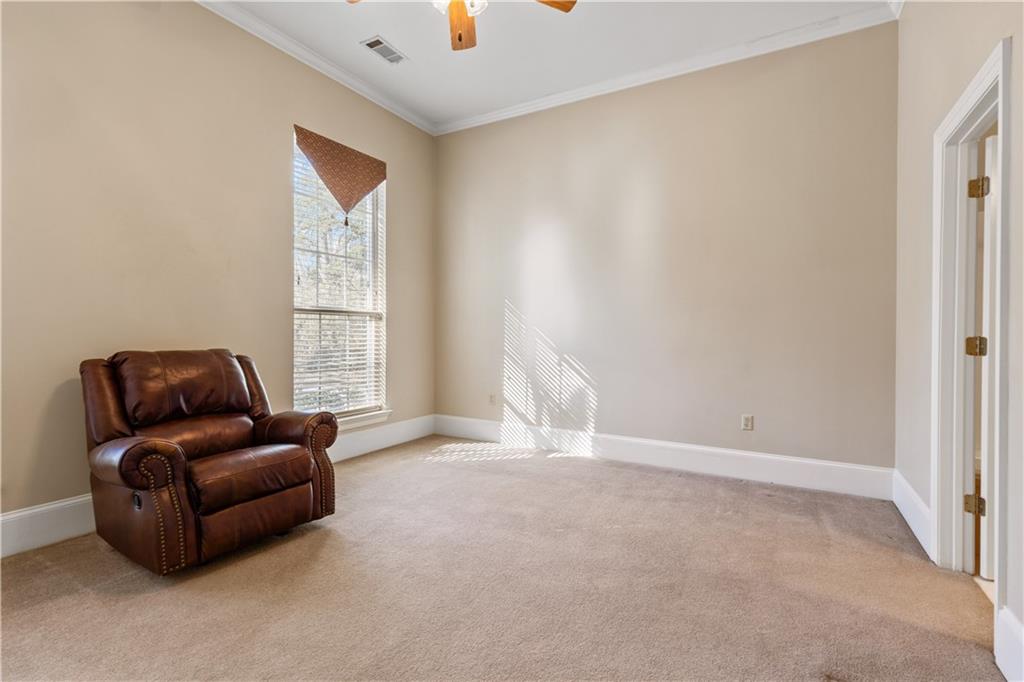 106 TWIN OAKS Lane