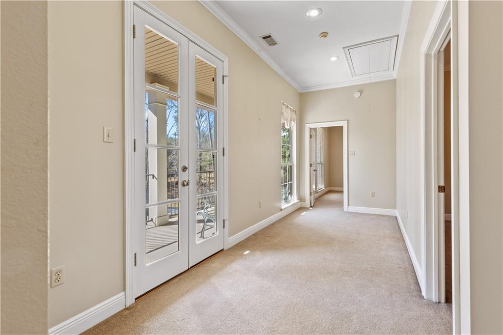 106 TWIN OAKS Lane