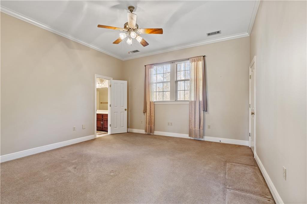 106 TWIN OAKS Lane