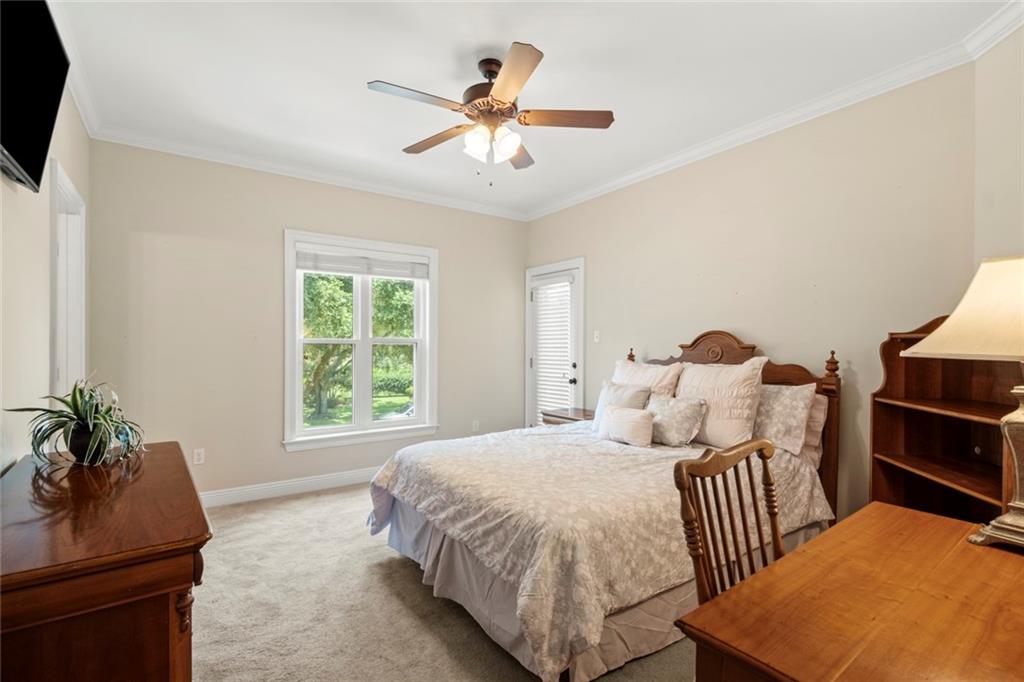 16 CASTLE PINES Drive