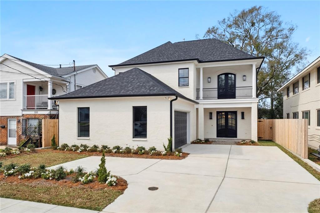322 BONNABEL Boulevard