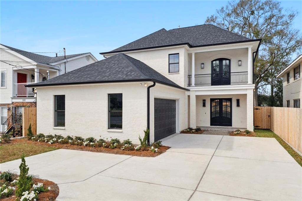322 BONNABEL Boulevard