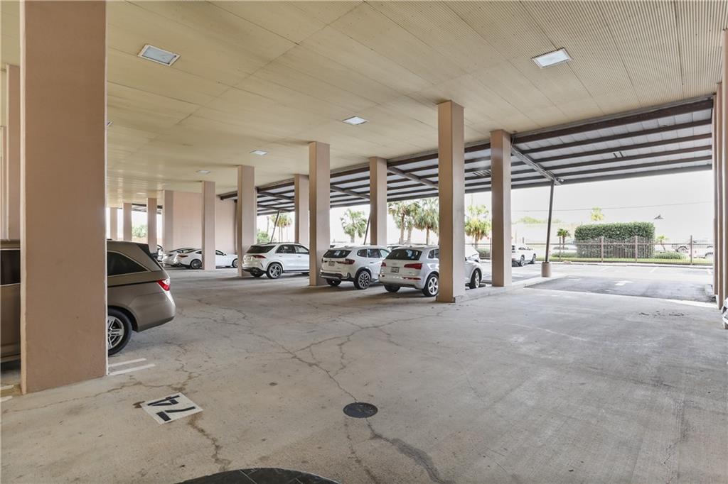 232 LAKE MARINA Avenue 9D