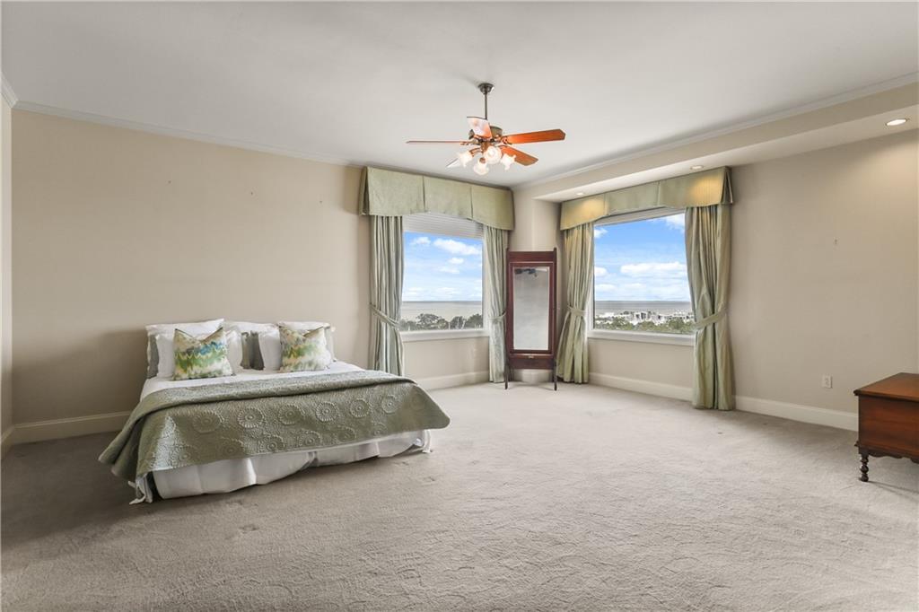 232 LAKE MARINA Avenue 9D