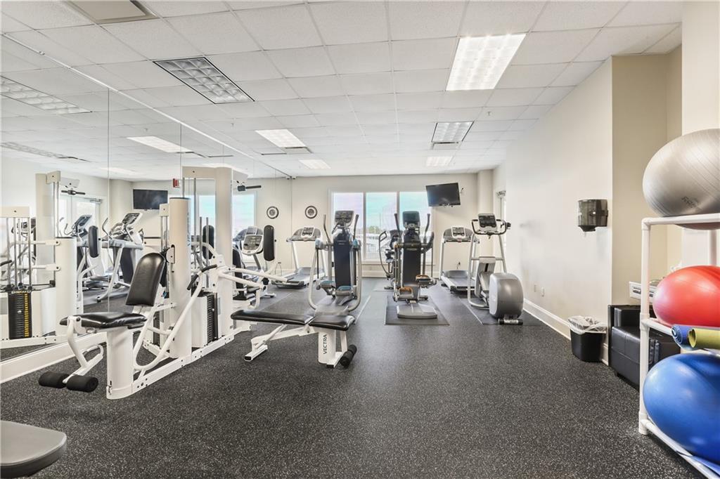 232 LAKE MARINA Avenue 9D