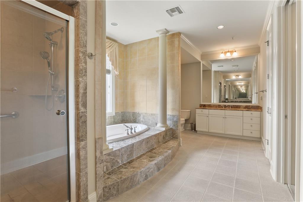 232 LAKE MARINA Avenue 9D