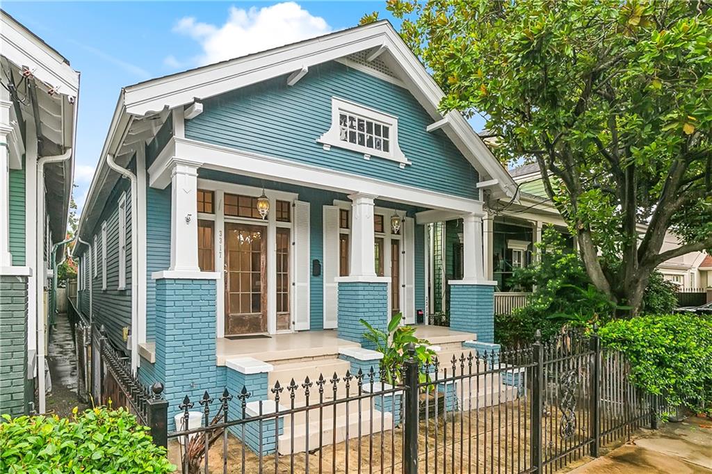 3317 CONSTANCE Street