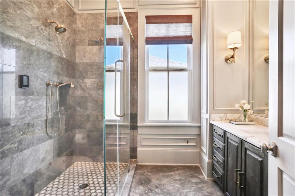 1311 JEFFERSON Avenue