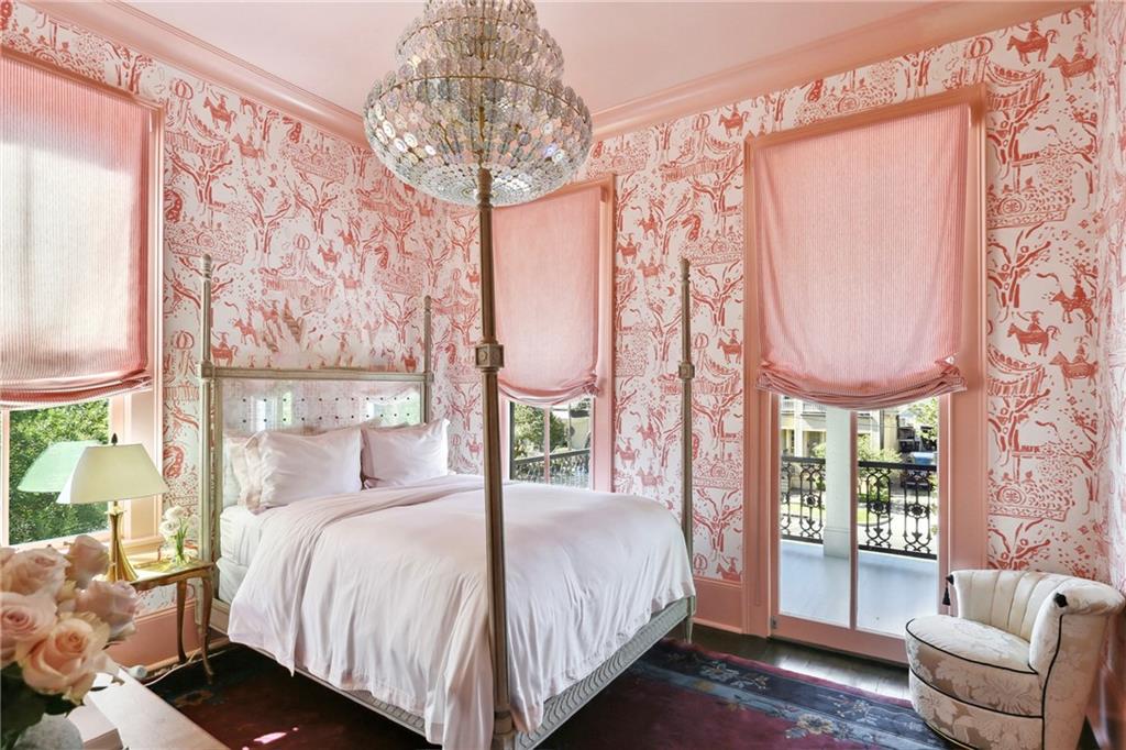 1311 JEFFERSON Avenue