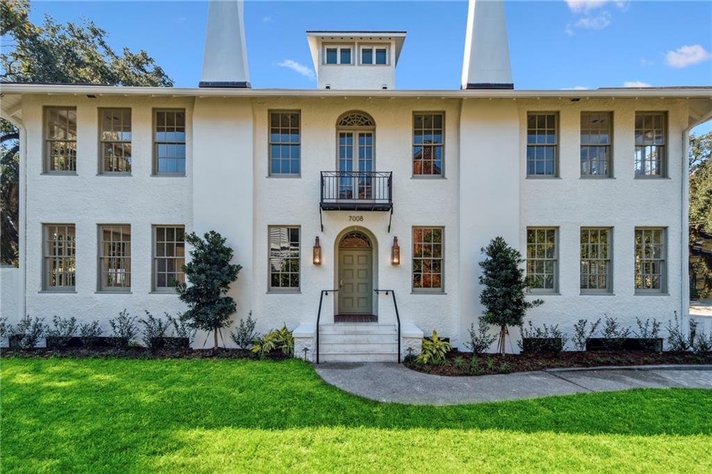 7008 CHESTNUT Street 201