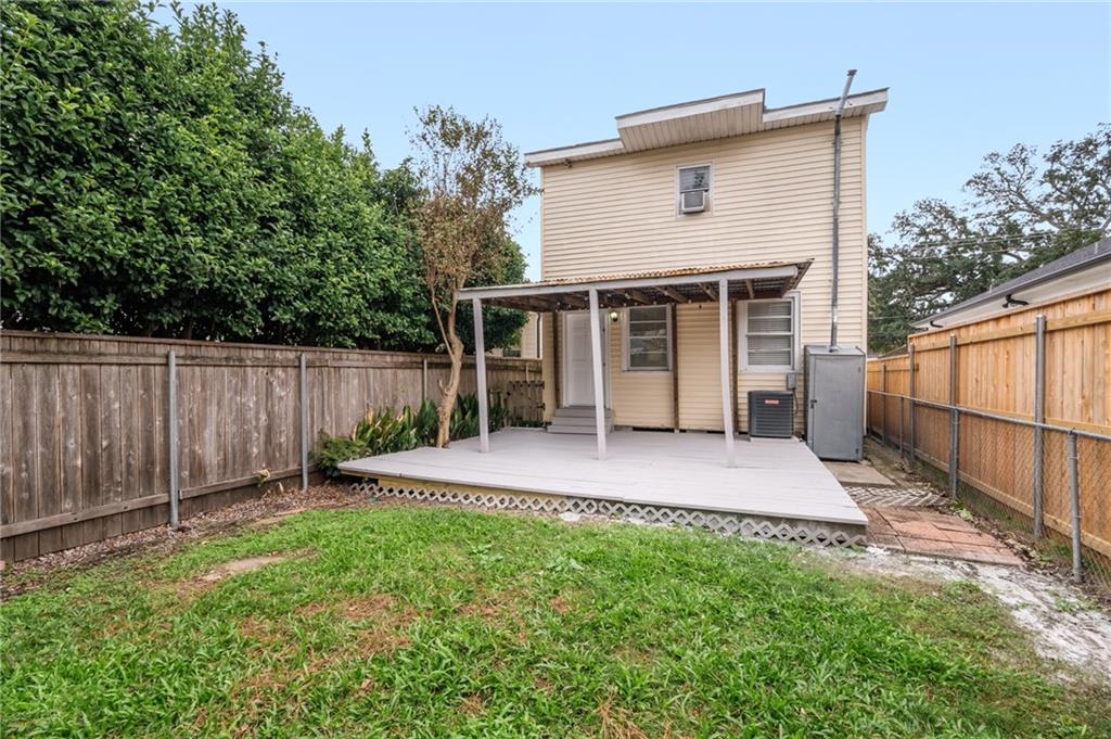 312 PAPWORTH Avenue