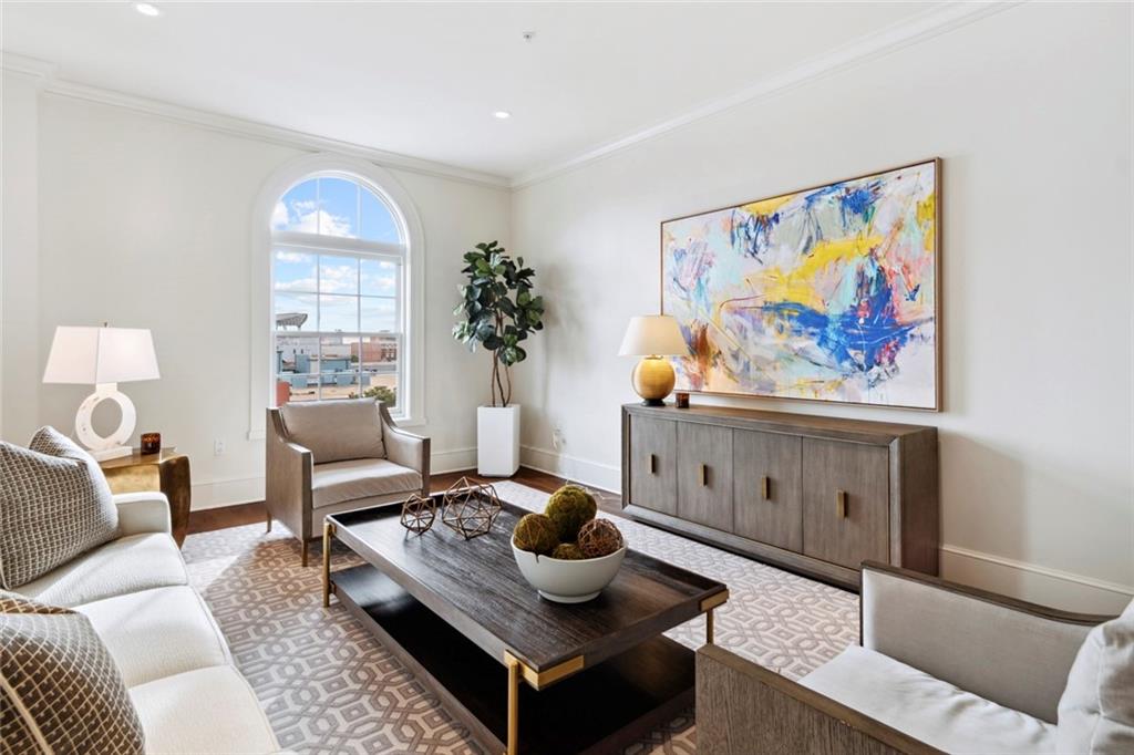 700 MAGAZINE Street 514