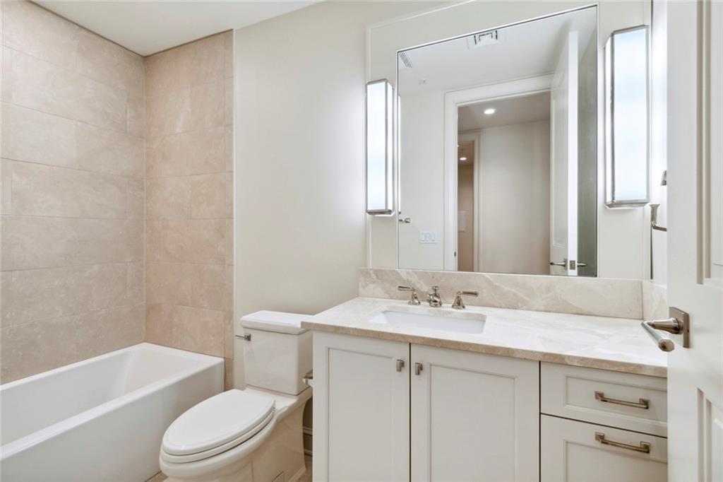 700 MAGAZINE Street 514