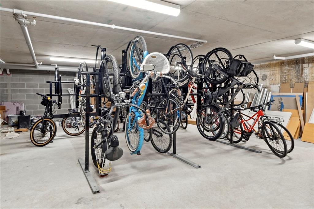 700 MAGAZINE Street 516