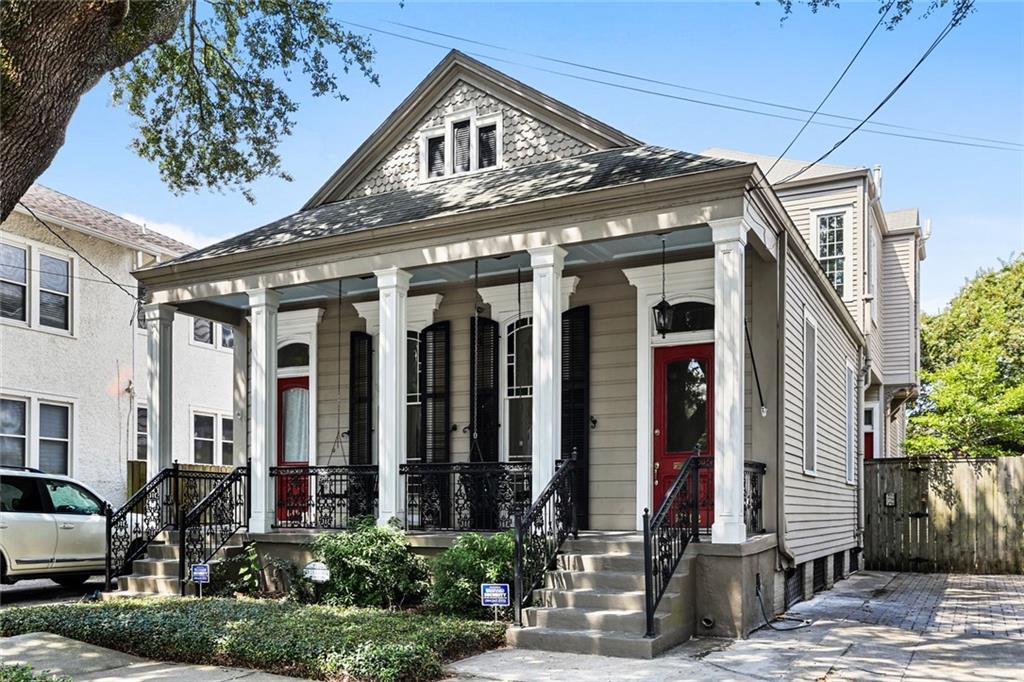 1812 VALENCE Street