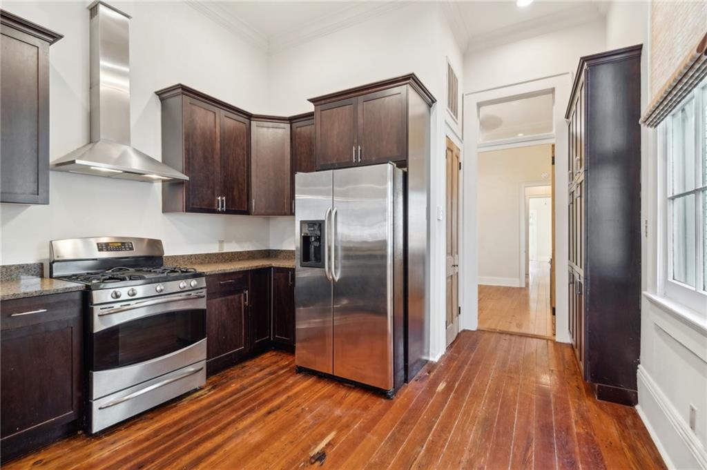 2213-15 GENERAL PERSHING Street