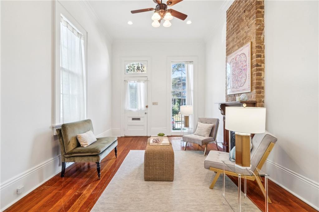 2213-15 GENERAL PERSHING Street